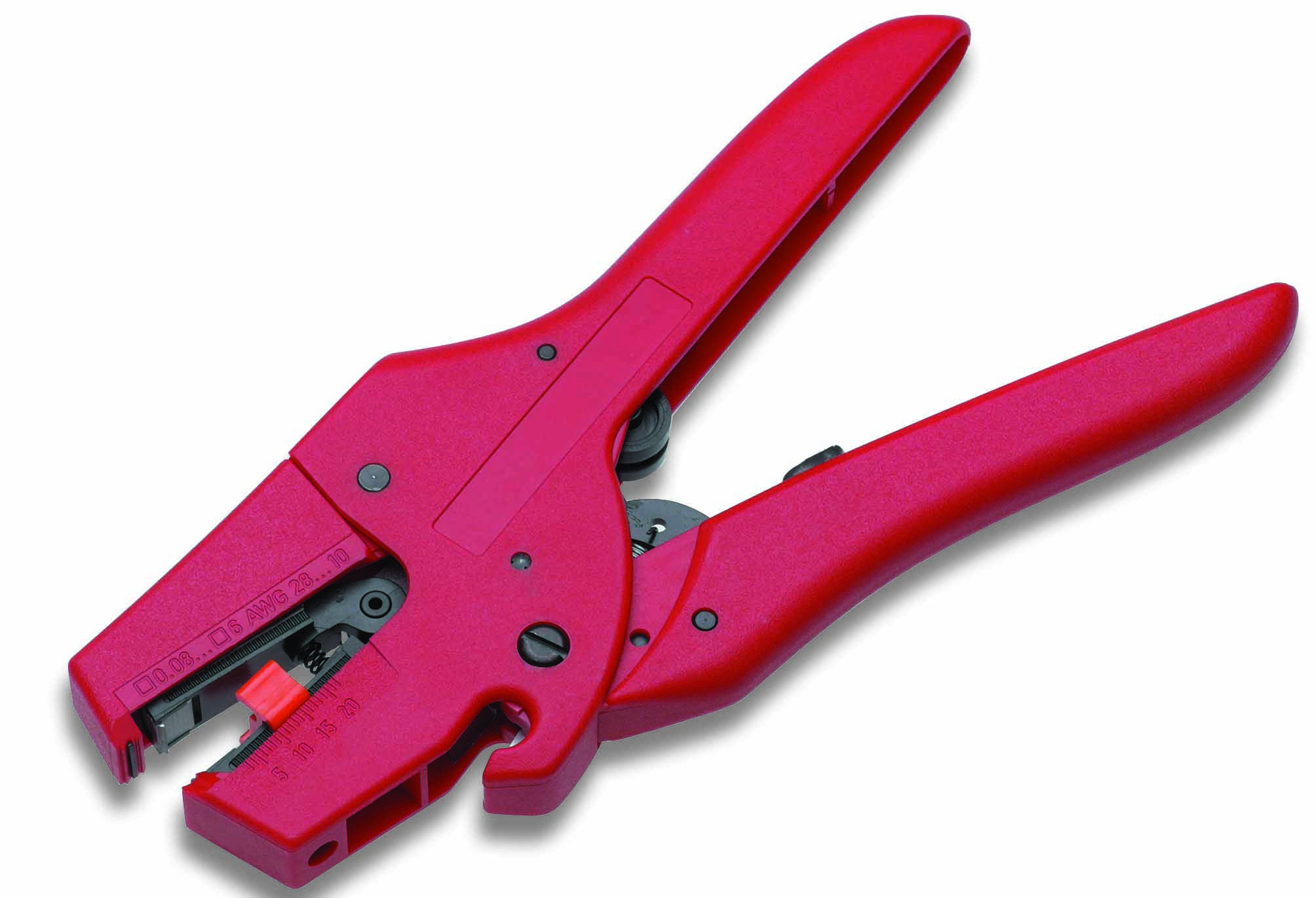 Röd avisoleringstång på vit bakgrund. Verktyg för att avlägsna isolering från kablar, med ergonomiska handtag.