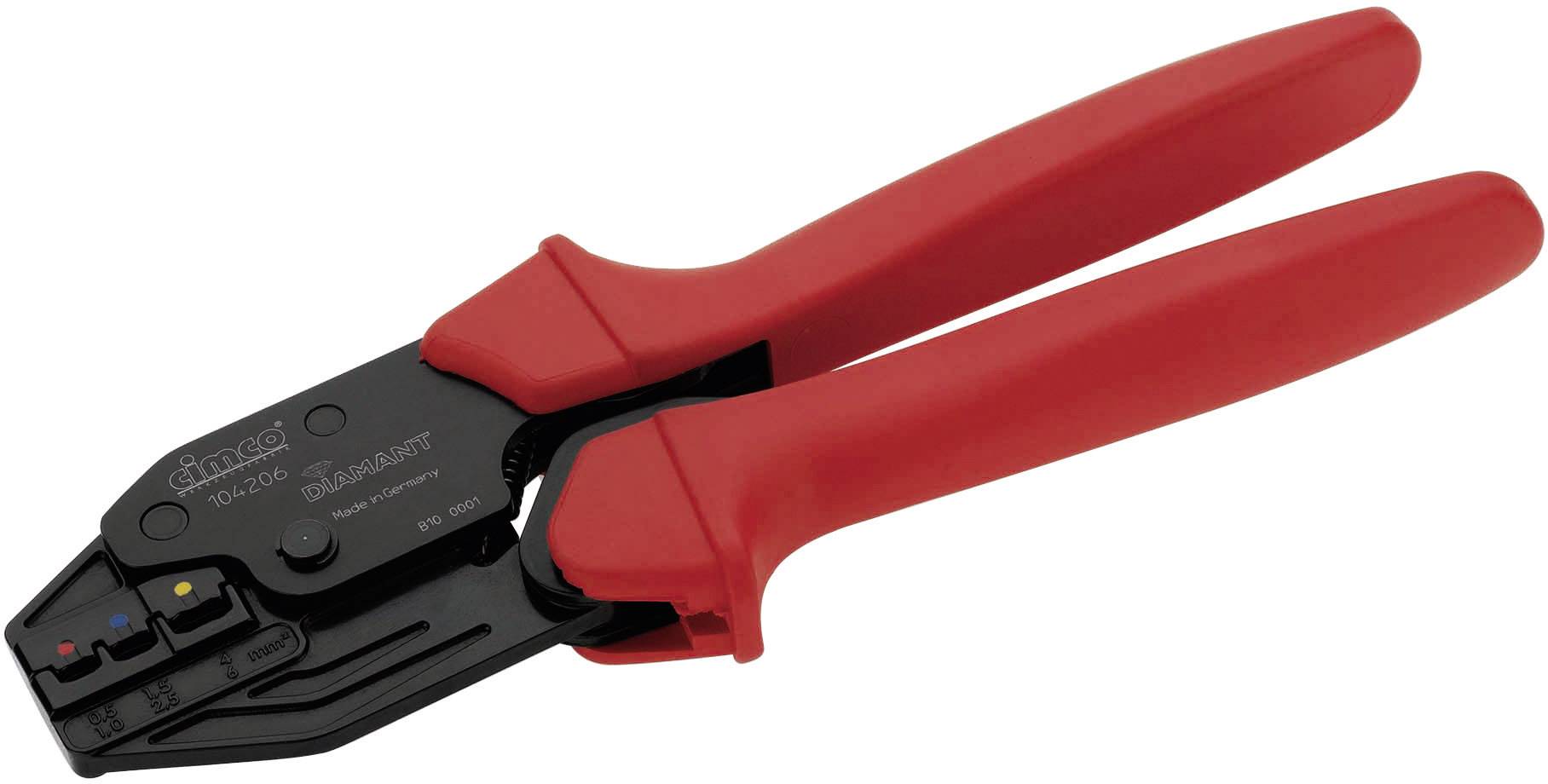 Röd crimptång med svarta metalldetaljer, används för att ansluta kablar och kontakter.