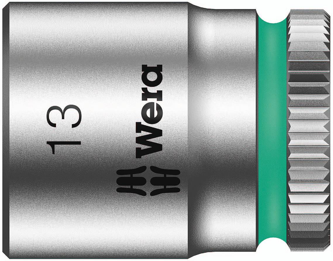 Metallisk hylsa från Wera med grön ring och räfflad kant. Storlek '13' markerad på ytan.