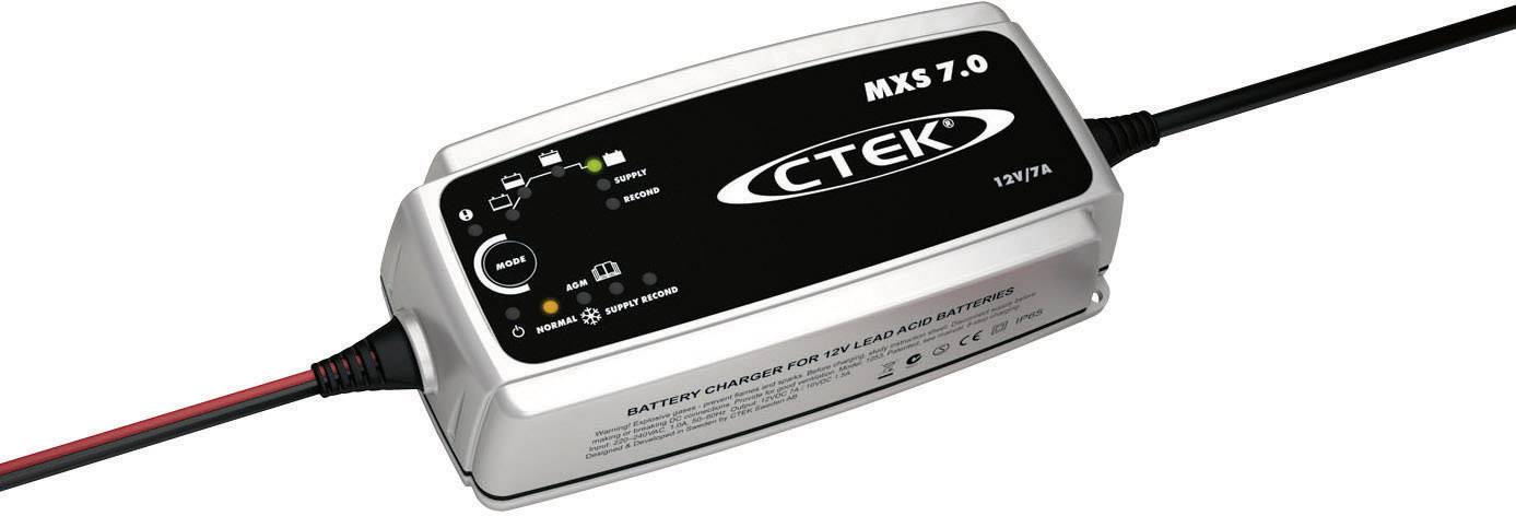 CTEK MXS 7.0 batteriladdare med LED-indikatorer för lägen och laddningsstatus, lämplig för 12V-batterier.