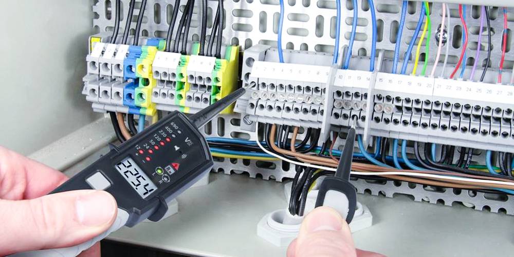 Dvoupólové zkoušečky napětí – co jste možná nevěděli!