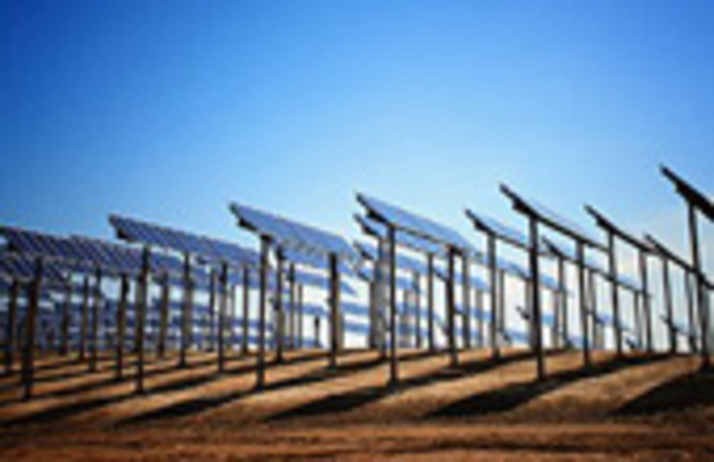 Fotovoltaická zařízení vyrábějí stejnosměrný proud, který se nejlépe ukládá také ve stejnosměrných sítích.