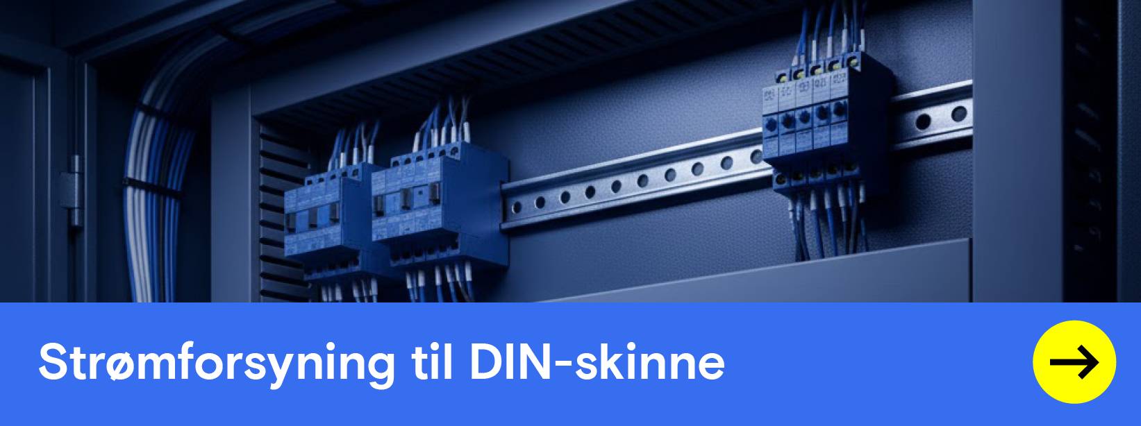 Nærbillede af blå elektriske klemmer på en DIN-skinne i et styreskab, med talrige kabler.