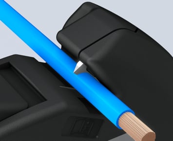 Anwendungsbild Knipex ComStrip Abmantelungszange