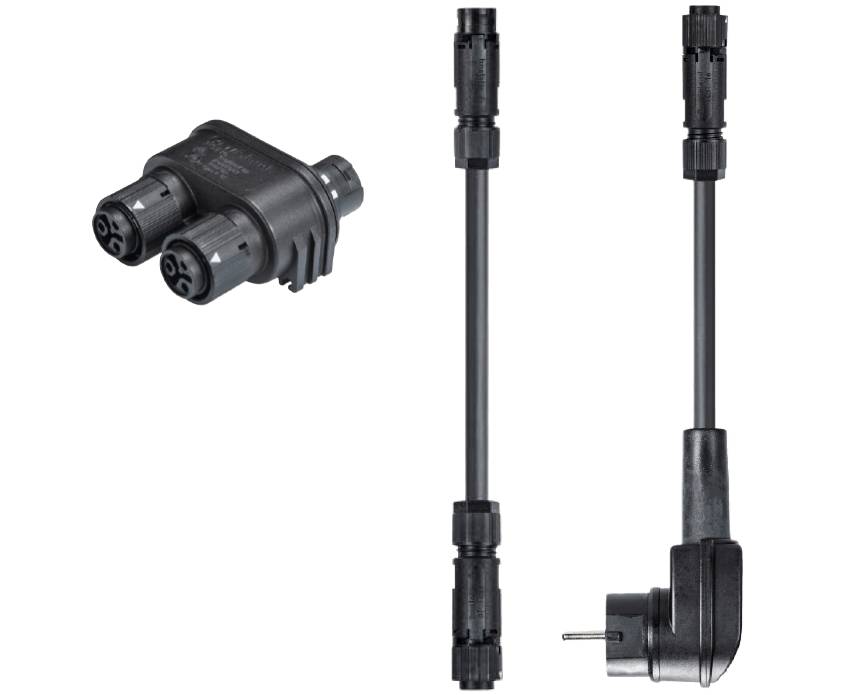 Schwarzer Y-Verteilerstecker sowie zwei vorkonfektionierte Anschlusskabel, darunter eines mit Schutzkontakt-Winkelstecker, für Steckverbindungen.