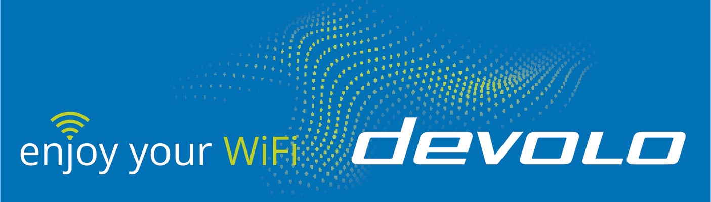 Ein blaues Banner mit dem Slogan „enjoy your WiFi“, dem devolo Logo und einer stilisierten, punktierten Wellengrafik.