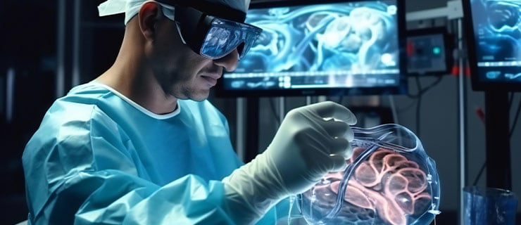 Abb. Chirurg nutzt Augmented Reality zur Arbeit an einem virtuellen 3D-Gehirnmodell mit medizinischen Bildschirmen im Hintergrund.