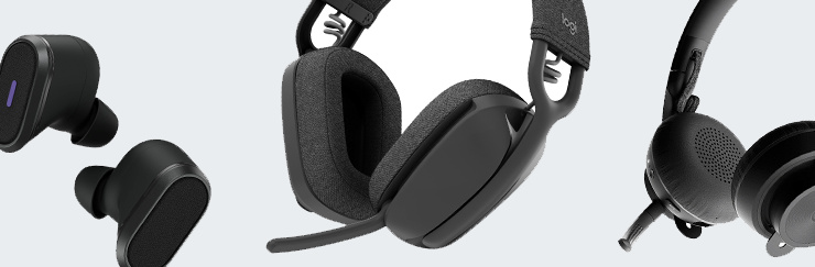 Kabellose In-Ear-Kopfhörer und zwei schwarze Logitech-Headsets, eines davon mit Mikrofon.