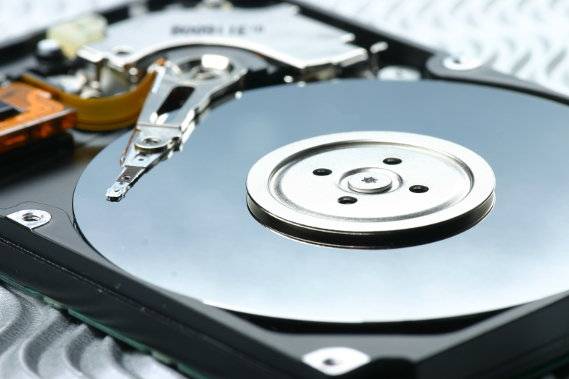 HDD-Festplatte mit Magnetscheiben