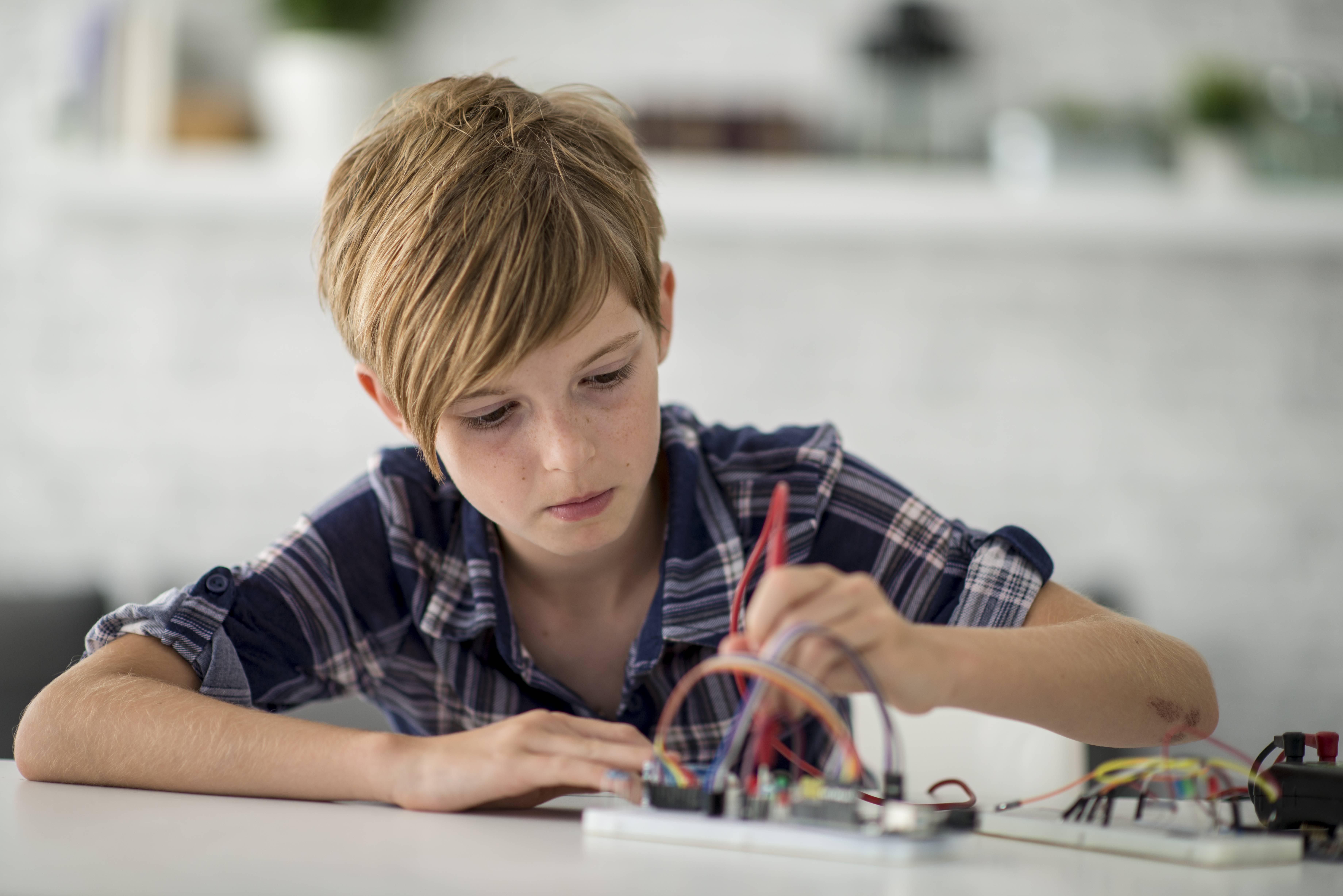 Voltcraft Digitale Messtechnik Schule