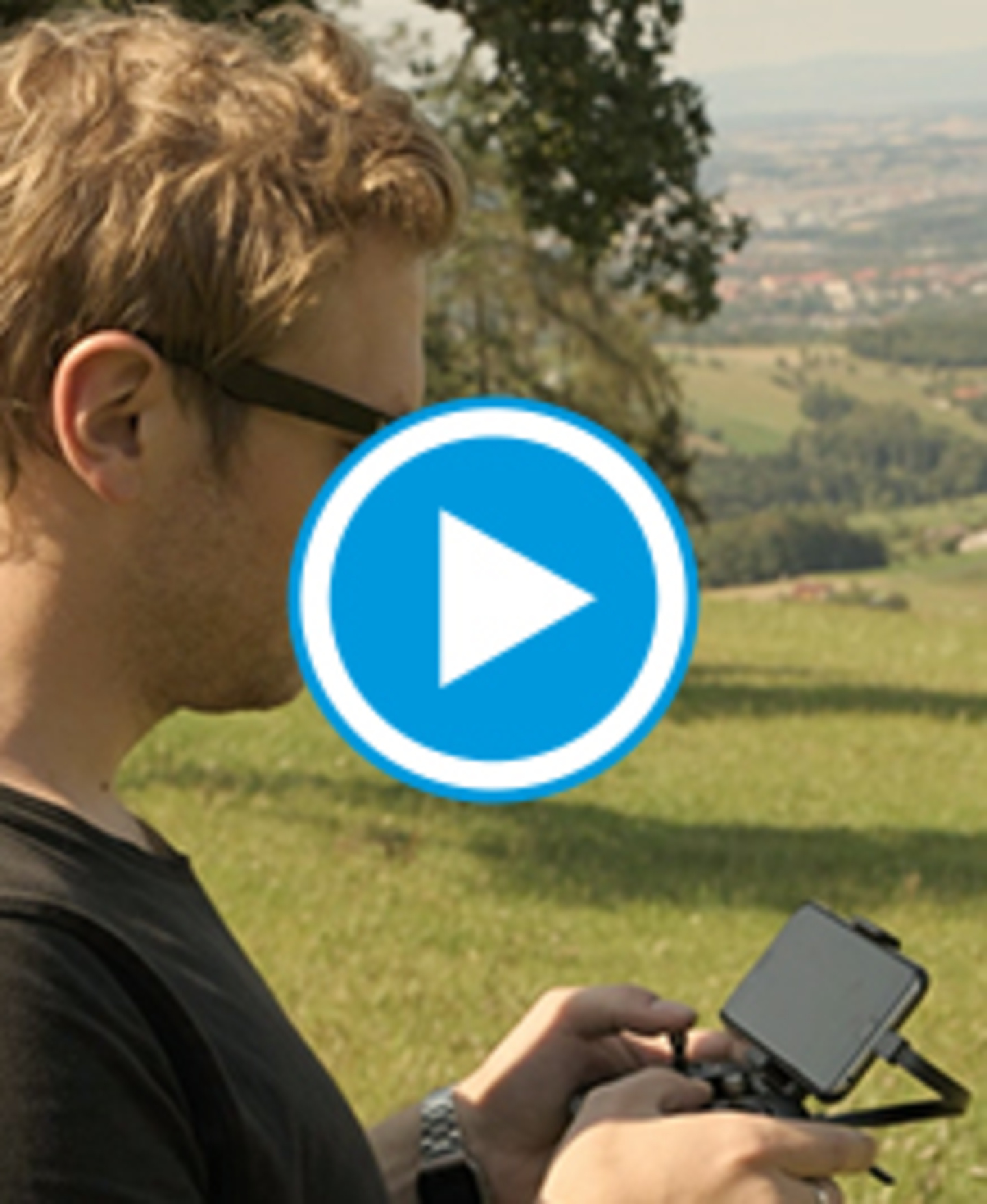 MantisQ - Drone pliable avec caméra et commande vocale - vidéo commande vocale