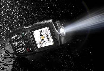 Outdoor-Handy mit integrierter Taschenlampe