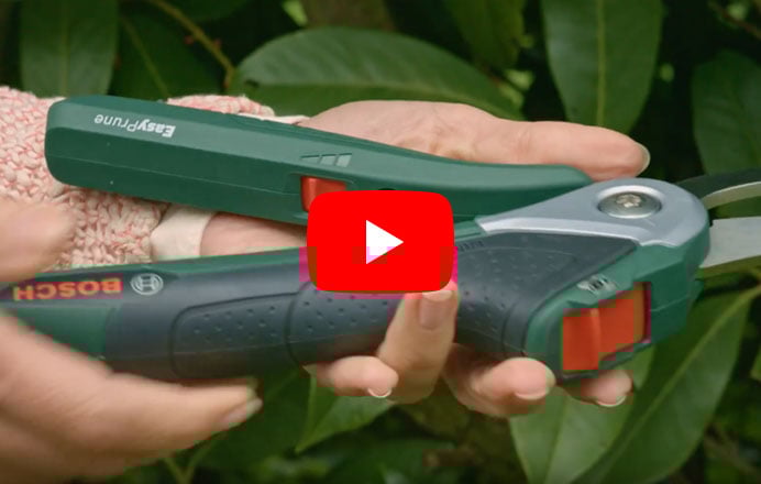 Bosch stellt vor: Die neue kraftunterstützte Akku-Gartenschere Bosch EasyPrune