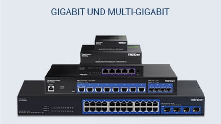 Ein Stapel von TrendNet Gigabit- und Multi-Gigabit-Netzwerk-Switches.