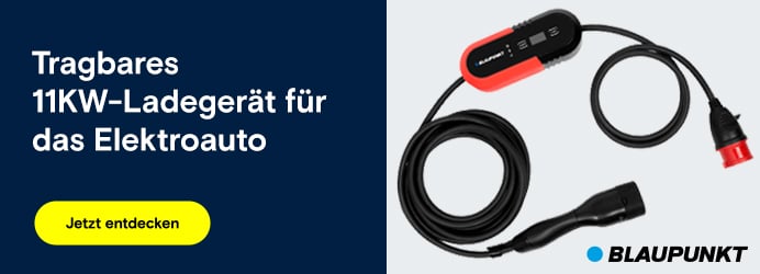 Schwarzes tragbares 11kW-Ladegerät für Elektroautos mit rotem Akzent und Kabel auf hellem Grund. Links dunkelblauer Bereich mit weißer Schrift "Tragbares 11kW-Ladegerät für das Elektroauto" und gelbem Button "Jetzt entdecken". Rechts unten das Blaupunkt-Logo.