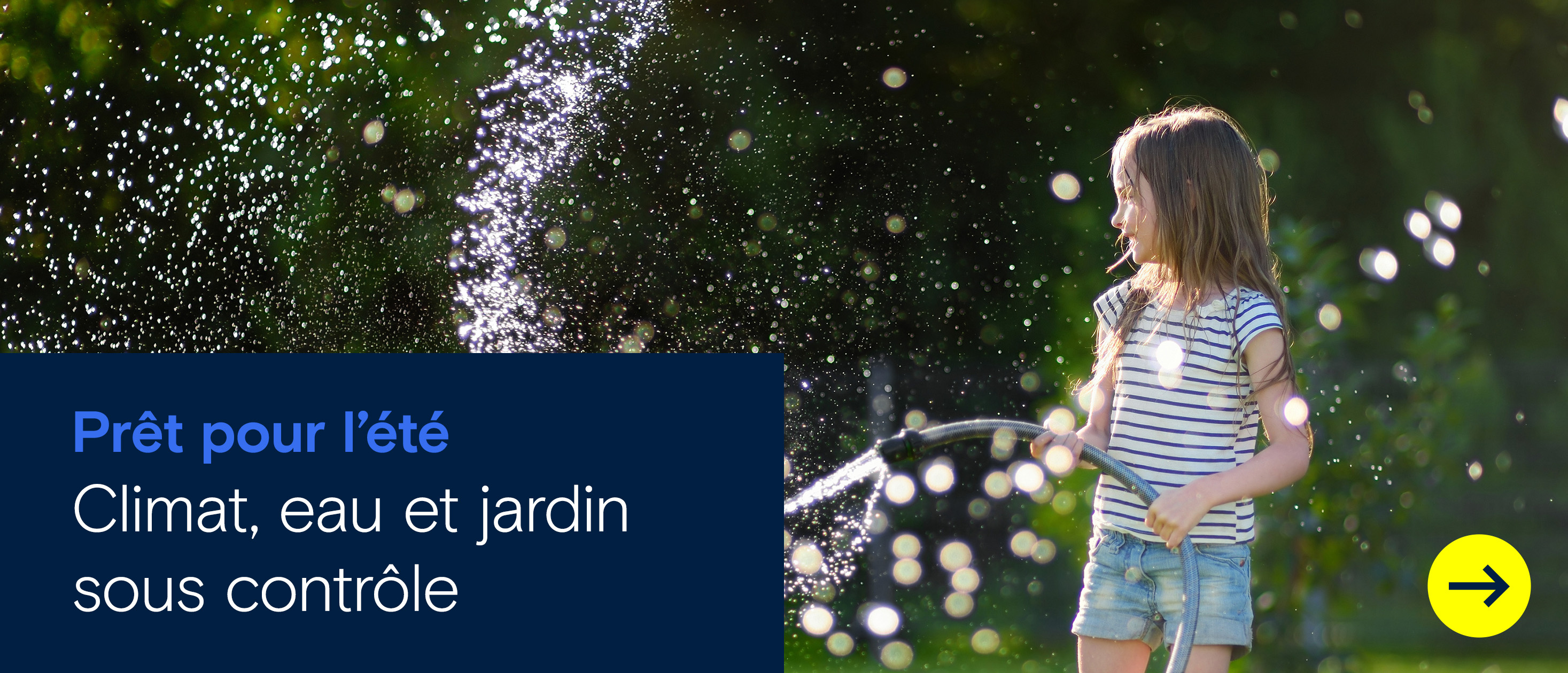 Visuel estival montrant un enfant arrosant le jardin avec le texte « Prêt pour l’été – Climat, eau et jardin sous contrôle ».
