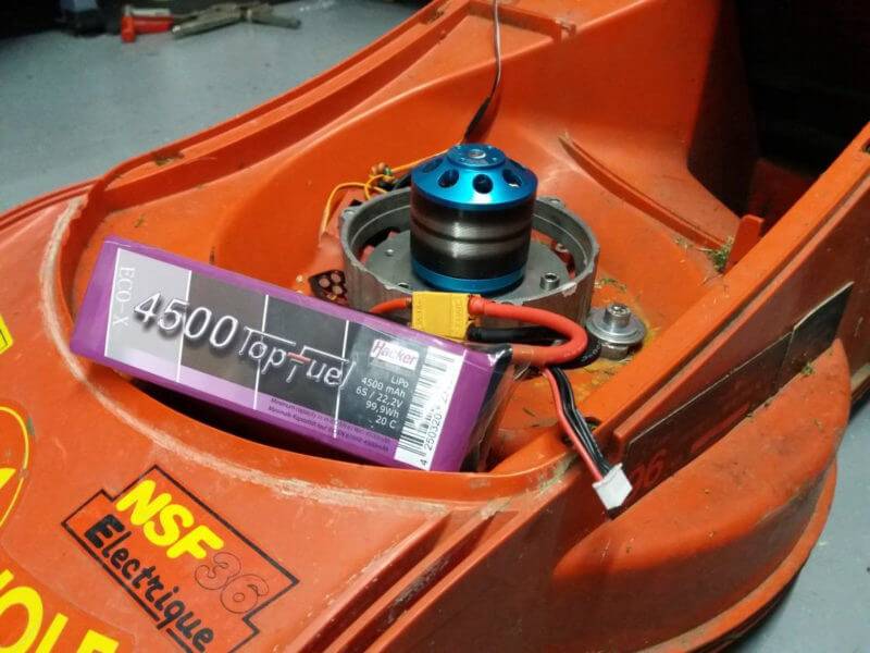  Réparation d'une tondeuse