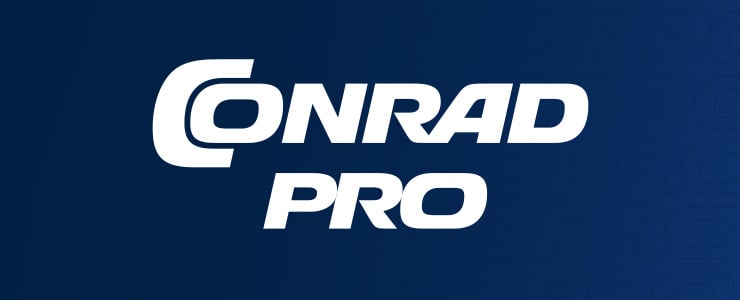 Weißes Conrad PRO Logo auf dunkelblauem Hintergrund, bestehend aus dem Schriftzug CONRAD mit einem stilisierten, doppelten C als Anfangsbuchstaben und PRO darunter.