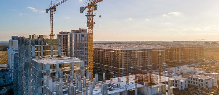 Systèmes d'alimentation électrique intelligents et leur contribution sur les chantiers modernes