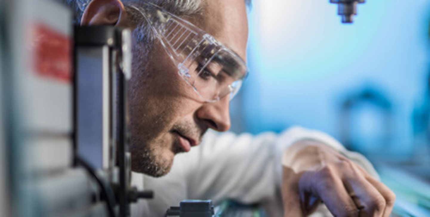 Parois de séparation & protection faciale