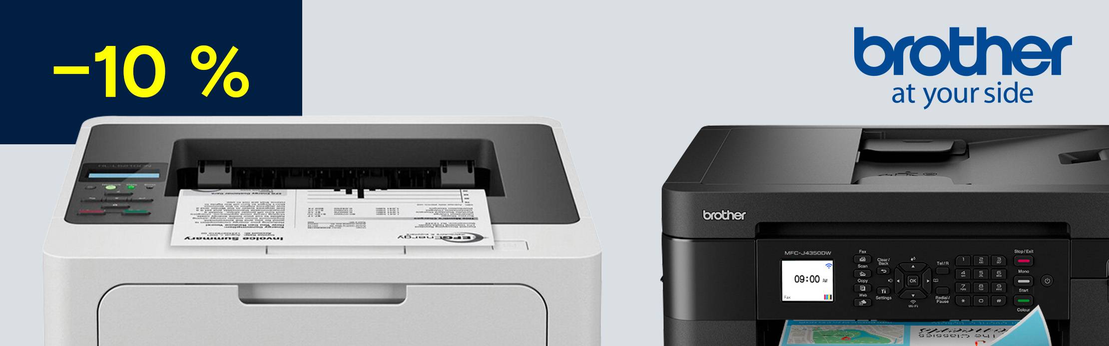 Bannière publicitaire montrant deux imprimantes Brother en blanc et noir, avec une indication « –10 % » sur fond bleu foncé à gauche et le logo Brother à droite.