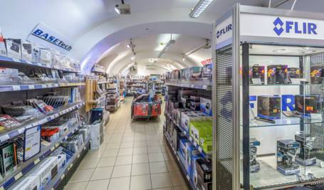 Conrad Szaküzlet Budapest