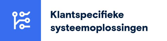 Symbool met abstracte printplaat op een blauw vierkant.